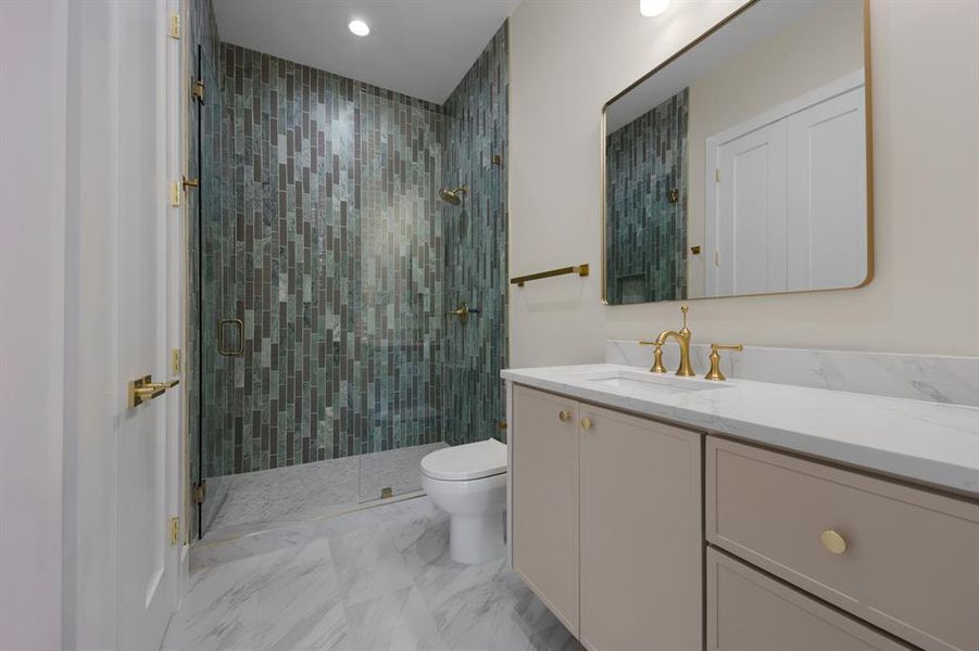 Furnished interior view inside a new home in , Dallas (Image 28).