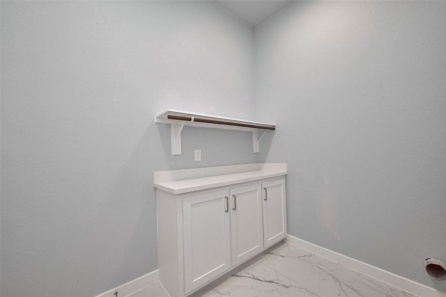 Furnished interior view inside a new home in , Houston (Image 10).