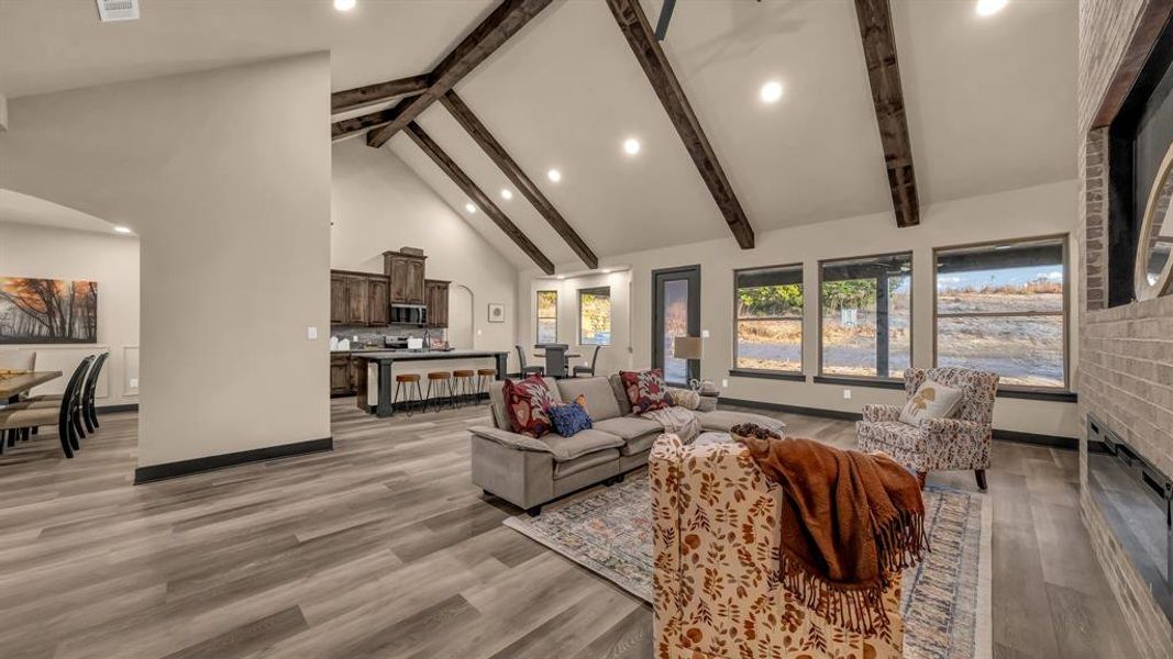 Furnished interior view inside a new home in Saddle Crest Estates, Weatherford (Image 7).