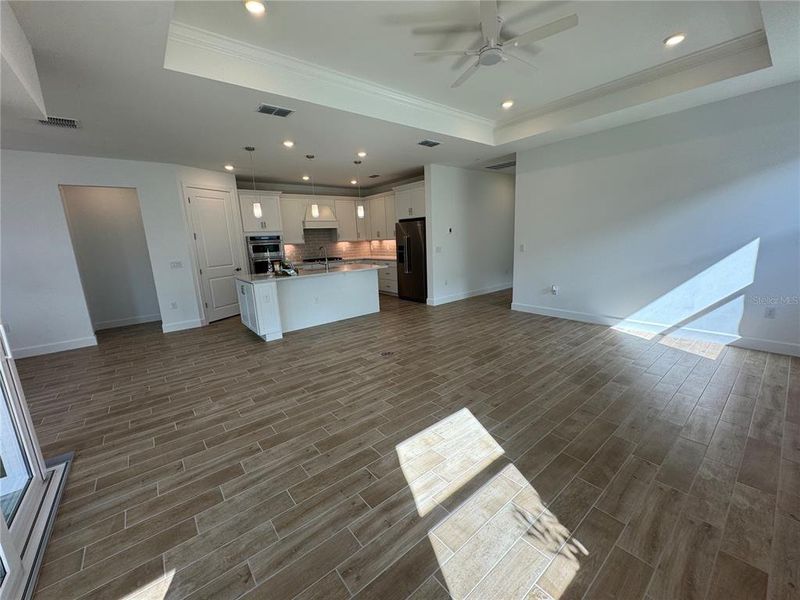 Spacious, unfurnished interior of a new home in Shores at Stillwater, Englewood (Image 18). Spacious, unfurnished interior of a new home in Shores at Stillwater, Englewood (Image 18).