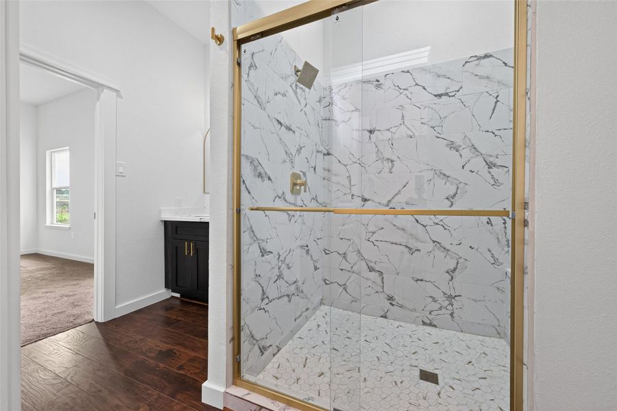 Image 34 of a home in .