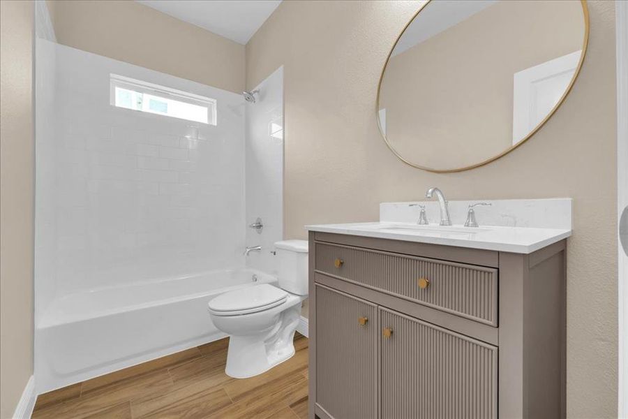 Furnished interior view inside a new home in , Fort Worth (Image 6).