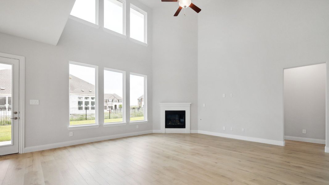 Representative furnished interior of a home built from the Brown by DRB Homes in Creekhaven, Iowa Colony (Image 11). Representative furnished interior of a home built from the Brown by DRB Homes in Creekhaven, Iowa Colony (Image 11).