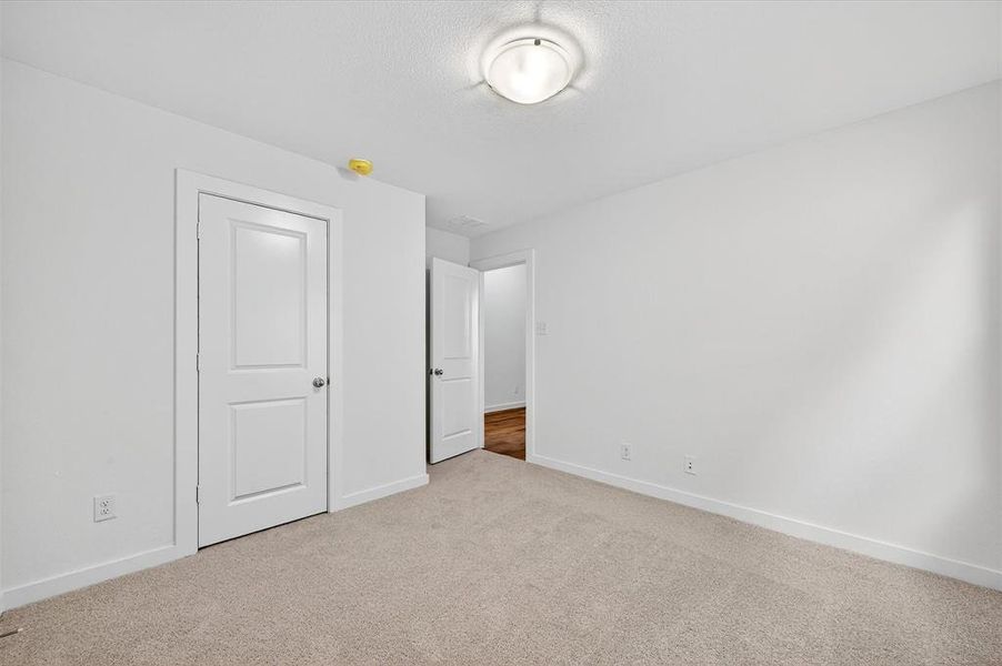 Spacious, unfurnished interior of a new home in Hickory Hill, Sherman (Image 35). Spacious, unfurnished interior of a new home in Hickory Hill, Sherman (Image 35).