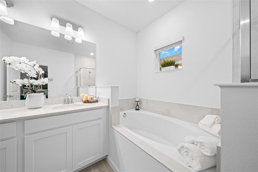 Furnished interior view inside a new home in Pioneer Ranch: Pioneer Ranch 60's, Ocala (Image 6).