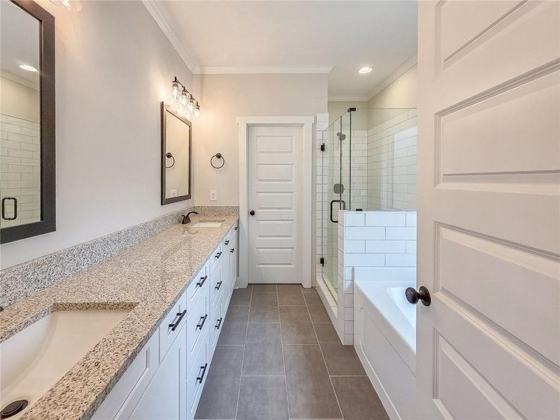 Furnished interior view inside a new home in , Dallas (Image 4).