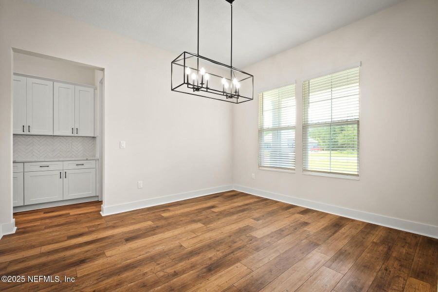 Spacious, unfurnished interior of a new home in , Hilliard (Image 12).
