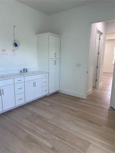 Spacious, unfurnished interior of a new home in , Brooksville (Image 24).