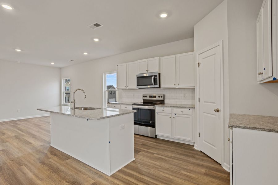 New Home in Woodruff, SC.  - Slide 11