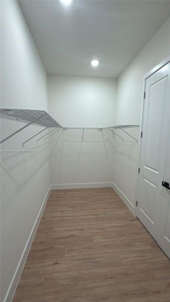 Spacious, unfurnished interior of a new home in , Port Charlotte (Image 16). Spacious, unfurnished interior of a new home in , Port Charlotte (Image 16).