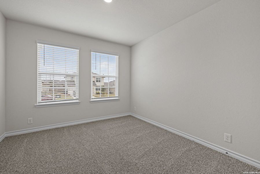 Spacious, unfurnished interior of a new home in Redbird Ranch, San Antonio (Image 11).