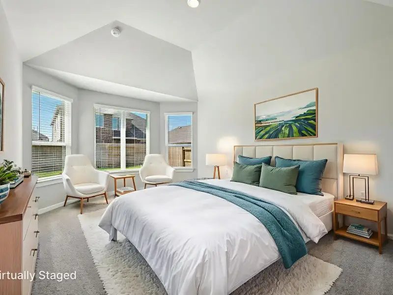 Furnished interior view inside a new home in Stewart's Ranch, Conroe (Image 8).