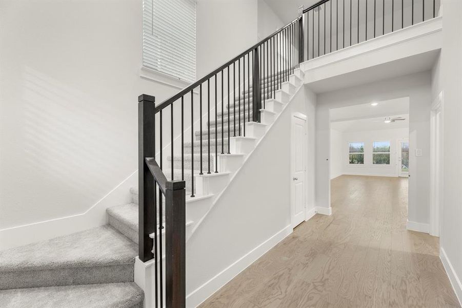 04. 1917 Sapphire - Entry (2) 04. 1917 Sapphire - Entry (2)