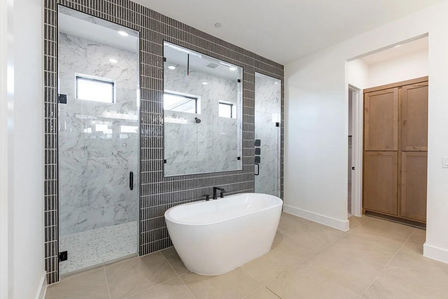 Grantley II D Primary bath Grantley II D Primary bath