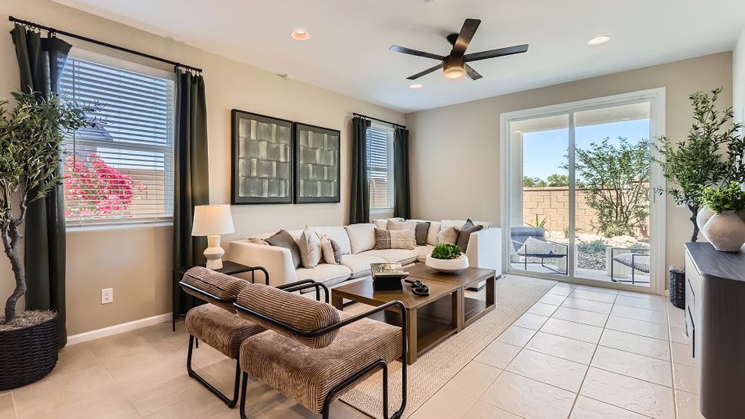 3078 Solana Great 1of2