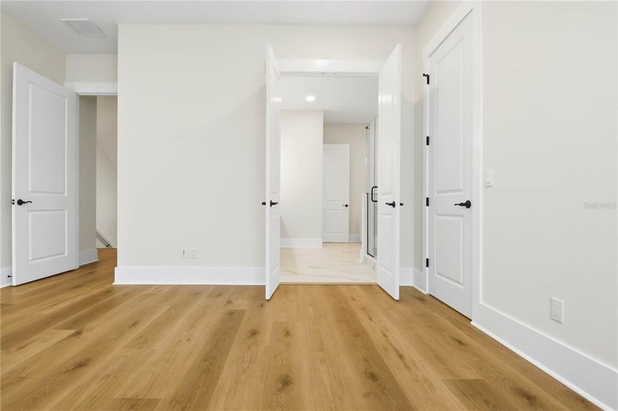 Spacious, unfurnished interior of a new home in , Dunedin (Image 37). Spacious, unfurnished interior of a new home in , Dunedin (Image 37).