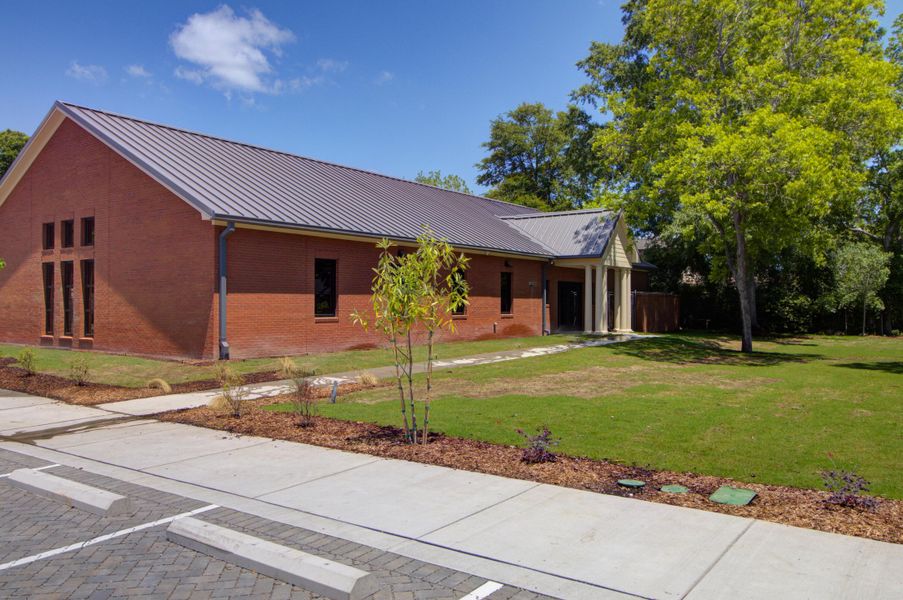 Community amenities in , Charleston (Image 33).