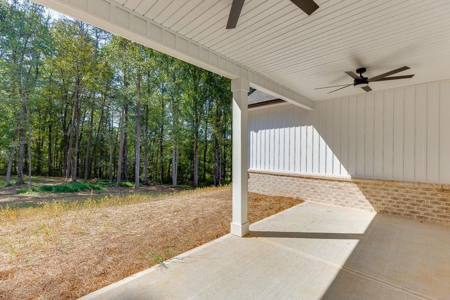 Exterior details and patio area of a home in , Jefferson (Image 23).