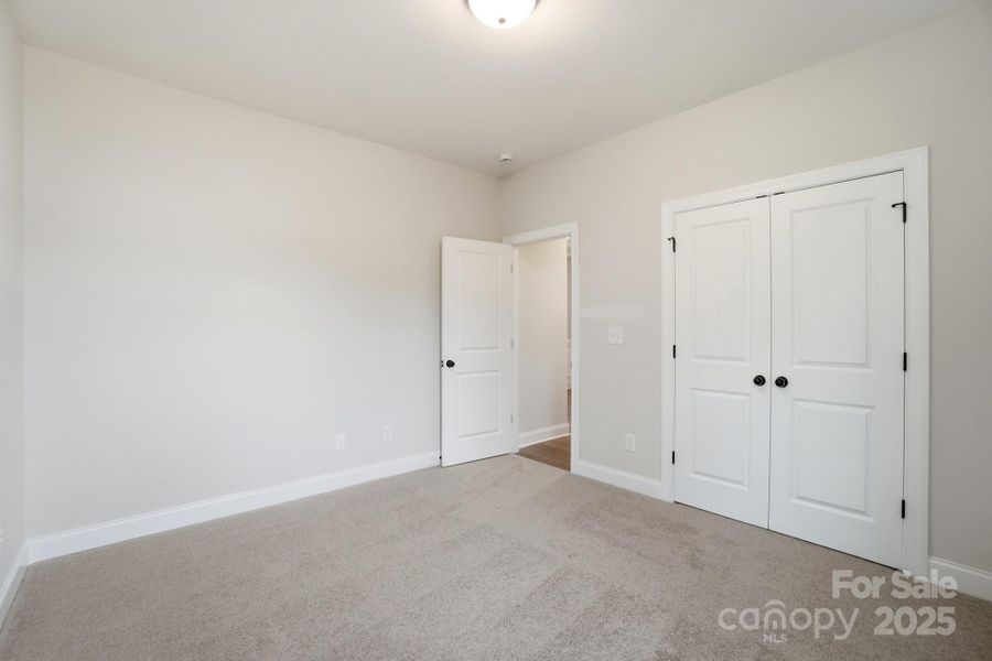 Spacious, unfurnished interior of a new home in Waterford Commons, Rock Hill (Image 16). Spacious, unfurnished interior of a new home in Waterford Commons, Rock Hill (Image 16).
