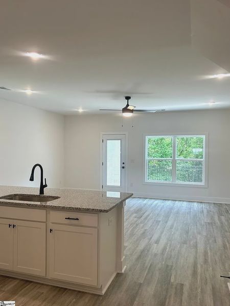 Spacious, unfurnished interior of a new home in Parkstone Place Townhomes, Roebuck (Image 7).