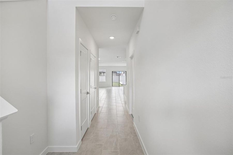 Spacious, unfurnished interior of a new home in Grasslands West, Lakeland (Image 43).