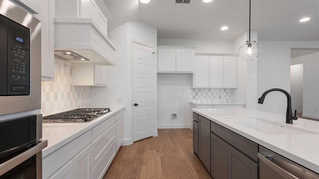 Furnished interior view inside a new home in Devonshire 55', Forney (Image 9). Furnished interior view inside a new home in Devonshire 55', Forney (Image 9).