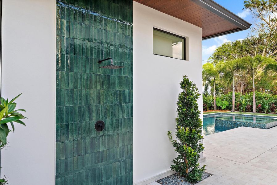 Exterior details and patio area of a home in , West Palm Beach (Image 28). Exterior details and patio area of a home in , West Palm Beach (Image 28).