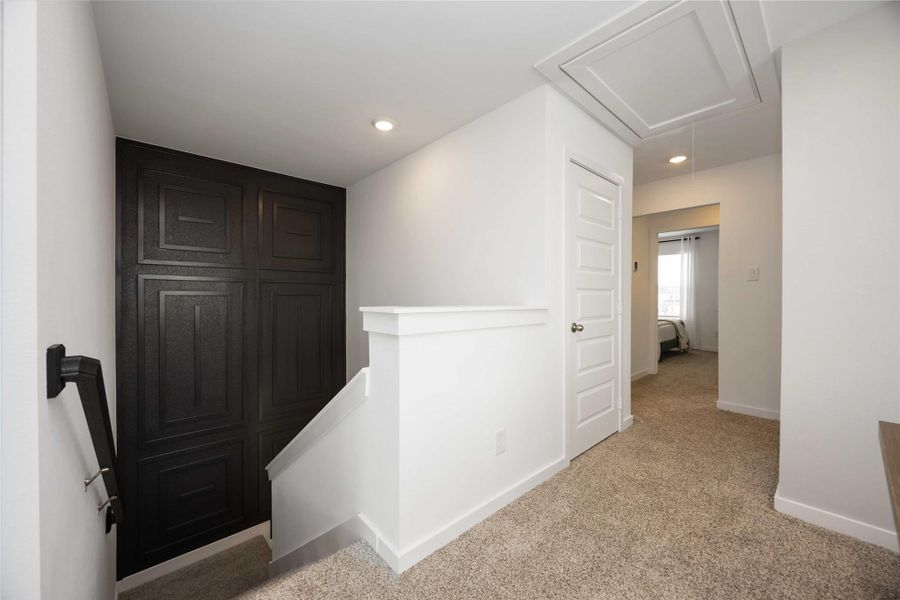 Spacious, unfurnished interior of a new home in Grand West, Houston (Image 20).