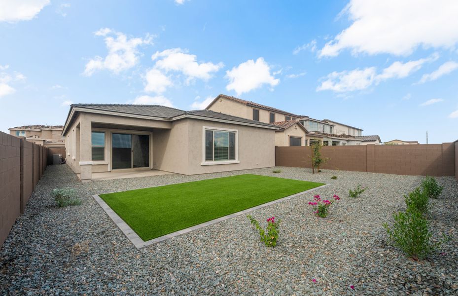 Exterior details and patio area of a home in Jorde Farms, Queen Creek (Image 3).