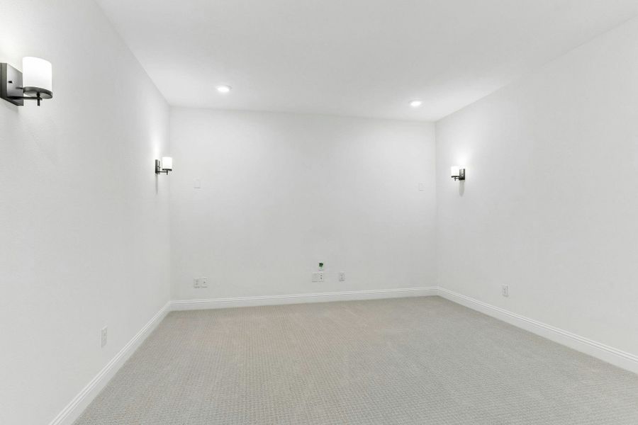 Representative unfurnished interior of a home built from the Hancock by Kindred Homes in Oak Creek Ranch, Waxahachie (Image 42).