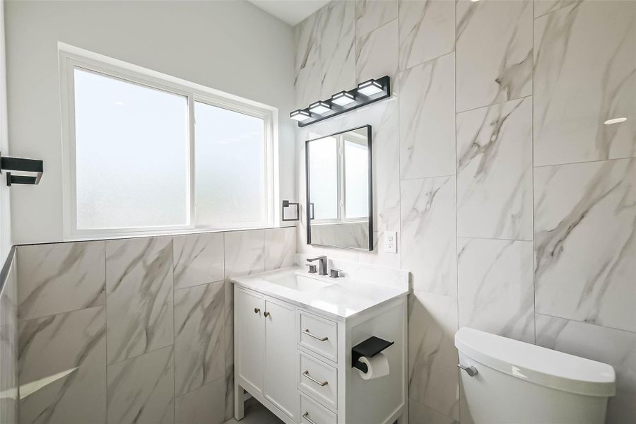 Furnished interior view inside a new home in , Houston (Image 10).