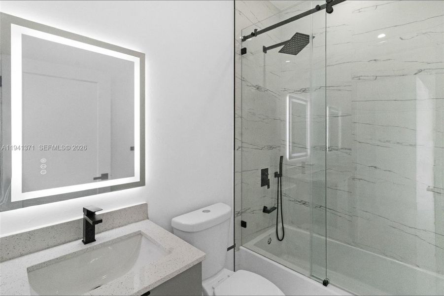 Furnished interior view inside a new home in , Lehigh Acres (Image 14).