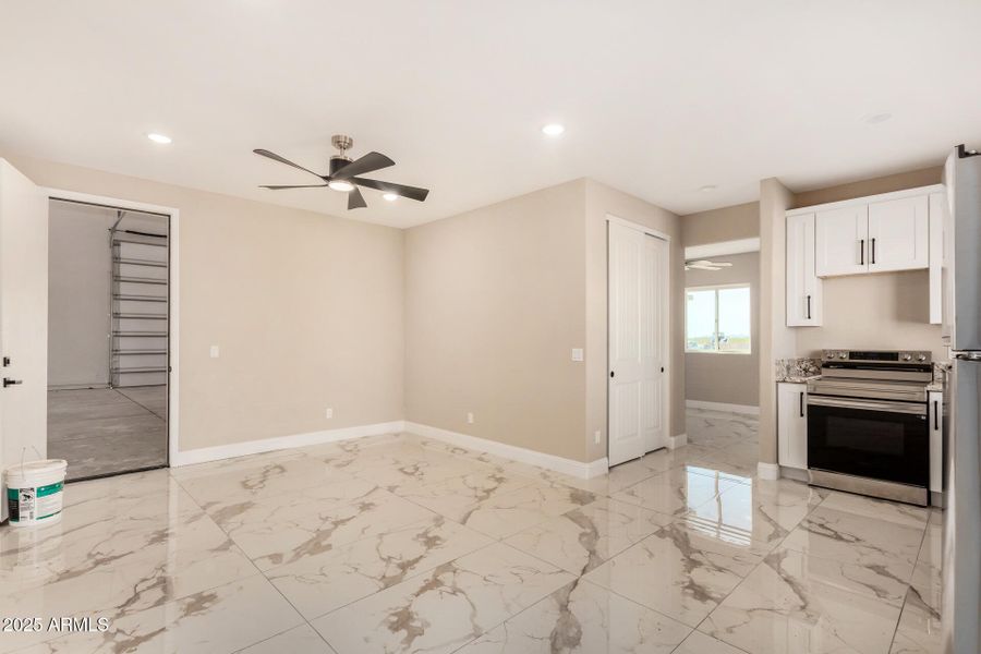 33 - 235th 33 - 235th