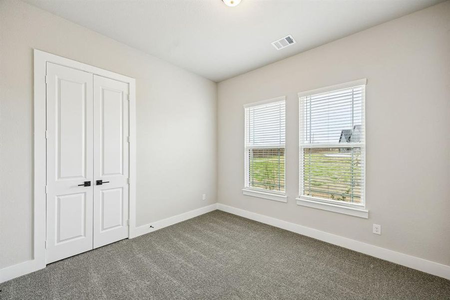 Spacious, unfurnished interior of a new home in , Waxahachie (Image 28). Spacious, unfurnished interior of a new home in , Waxahachie (Image 28).
