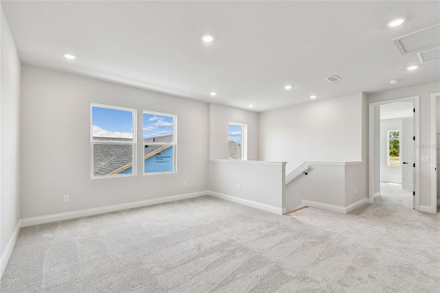 Spacious, unfurnished interior of a new home in Oakfield at Mount Dora Village Series, Mount Dora (Image 37).