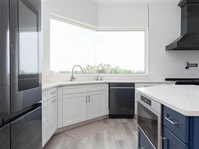 Furnished interior view inside a new home in , Englewood (Image 11).