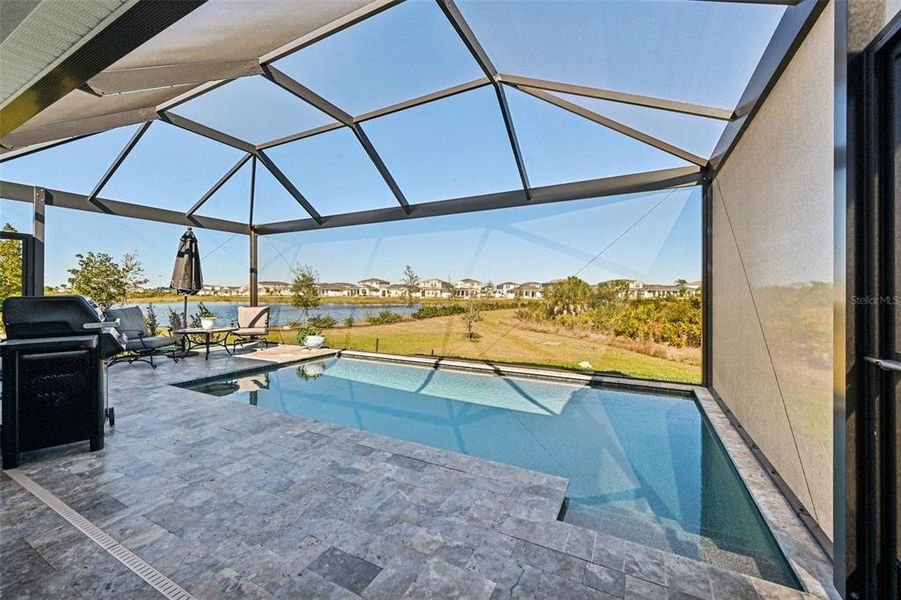 Exterior details and patio area of a home in , Venice (Image 28).