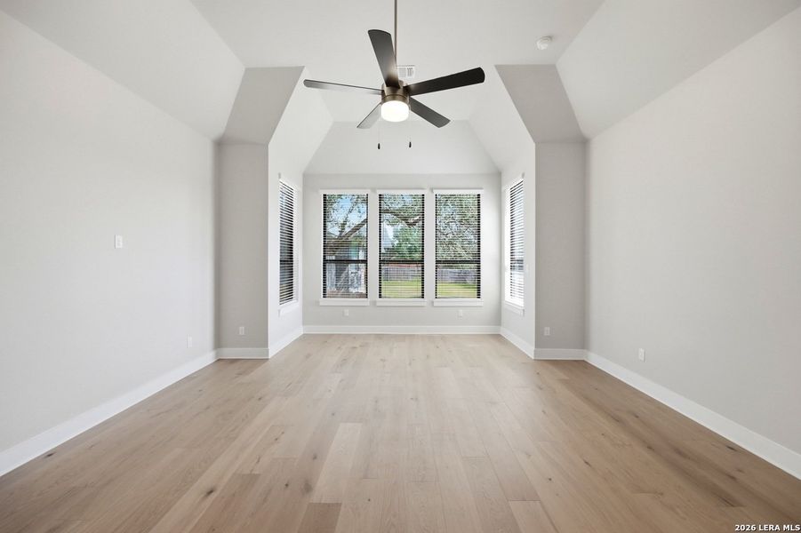 Spacious, unfurnished interior of a new home in La Cima, San Marcos (Image 30). Spacious, unfurnished interior of a new home in La Cima, San Marcos (Image 30).