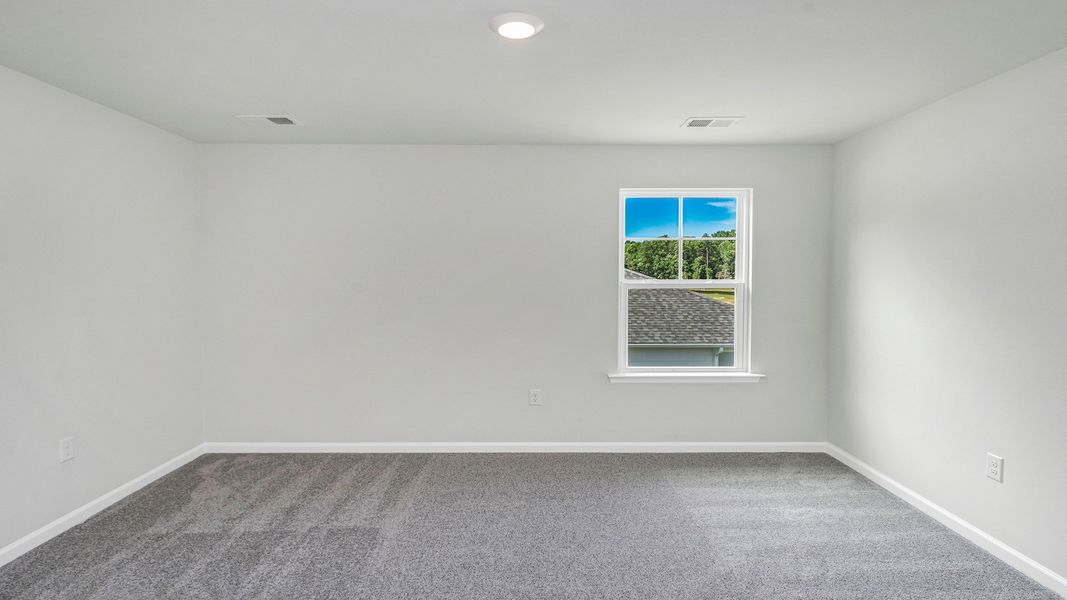 Spacious, unfurnished interior of a new home in Hunter's Branch, Hopkins (Image 26).