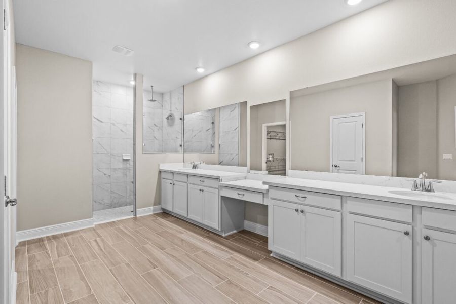 Furnished interior view inside a new home in Lake Merial, Panama City (Image 4). Furnished interior view inside a new home in Lake Merial, Panama City (Image 4).