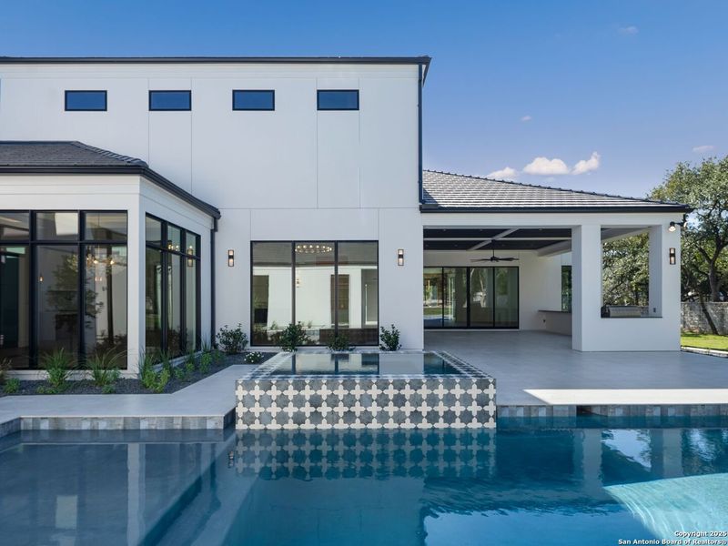 Exterior details and patio area of a home in , San Antonio (Image 29).
