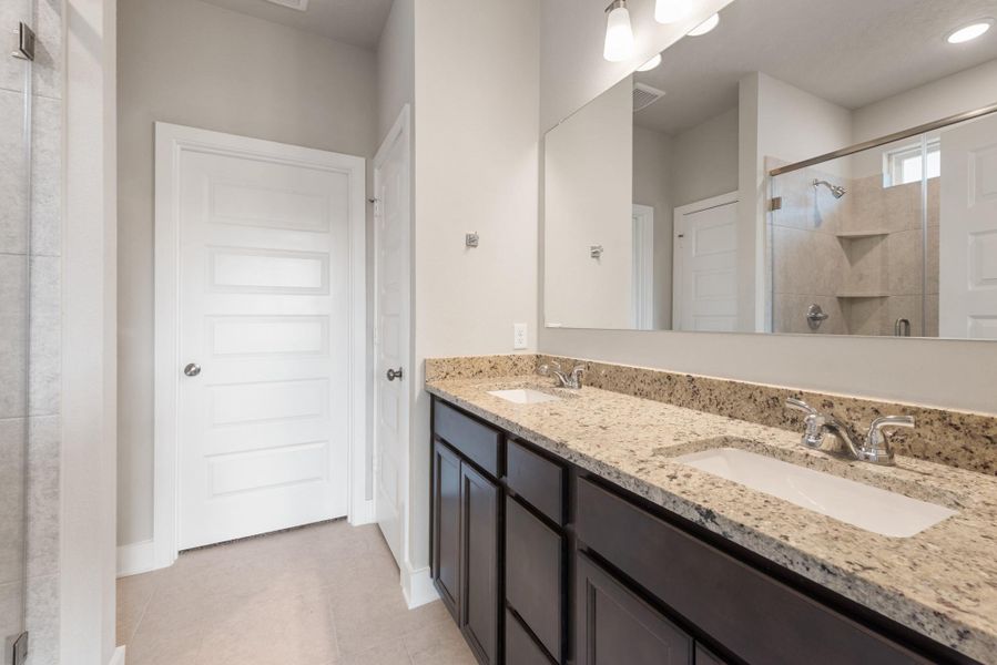 Furnished interior view inside a new home in , Brenham (Image 6).
