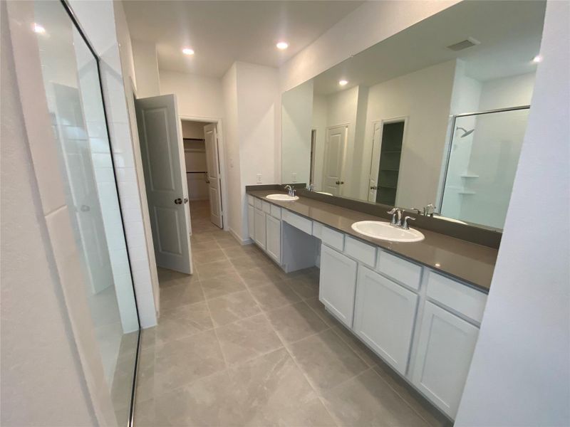 *Not actual home, for illustration purposes only* *Not actual home, for illustration purposes only*