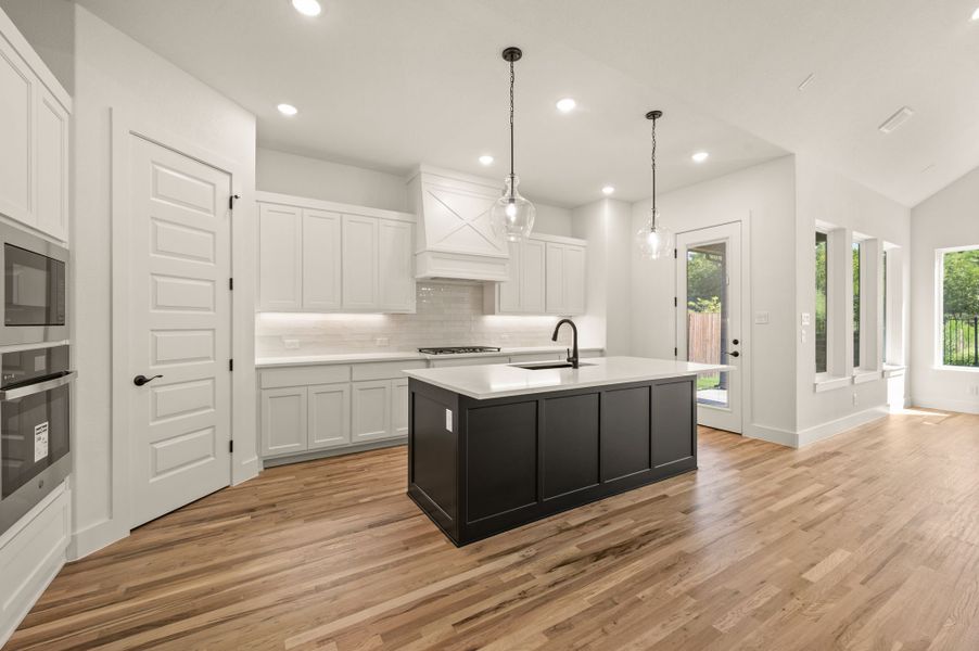 Furnished interior view inside a new home in Parks of Aledo, Aledo (Image 8).