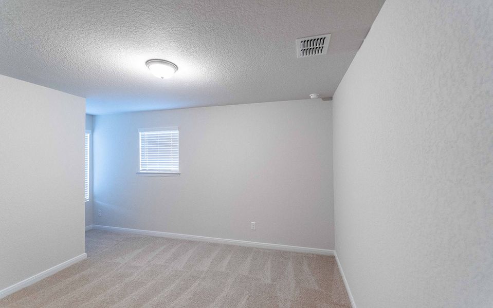 Spacious, unfurnished interior of a new home in Hickory Ridge, Elmendorf (Image 11). Spacious, unfurnished interior of a new home in Hickory Ridge, Elmendorf (Image 11).