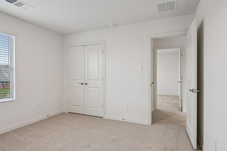 Photo is not of the actual home, but is an inspirational photo of builder’s model home and may depict options, furnishings, and/or decorator features that are not included.