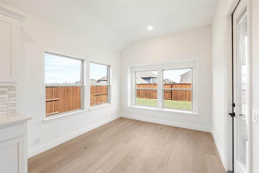 Spacious, unfurnished interior of a new home in Windsong Ranch, Prosper (Image 22).