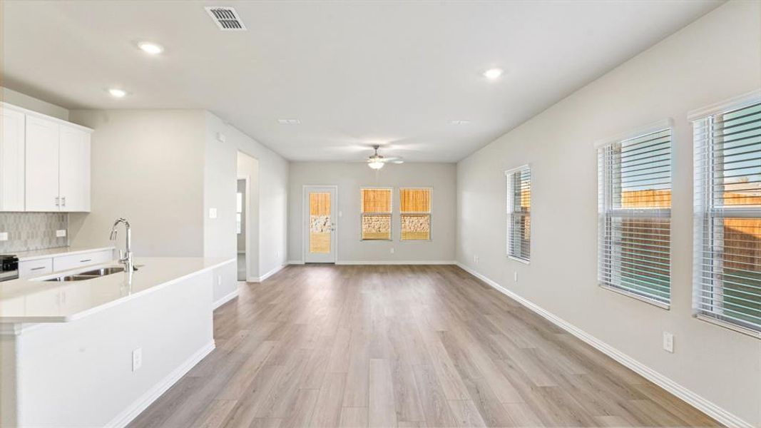 Image 36 of a home in Eastridge - Spring Series. Image 36 of a home in Eastridge - Spring Series.