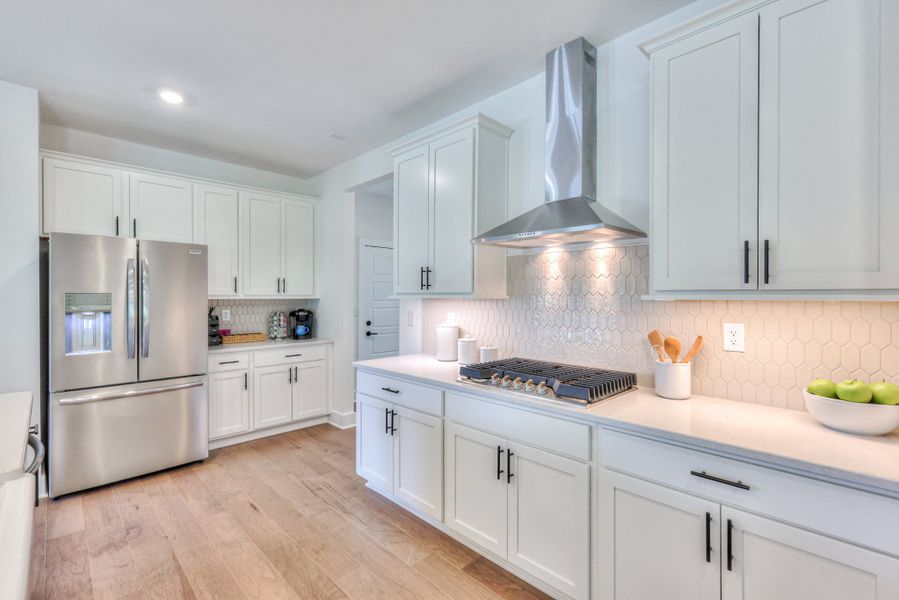 *Furnished model home example. Selections & finishes may vary. *Furnished model home example. Selections & finishes may vary.