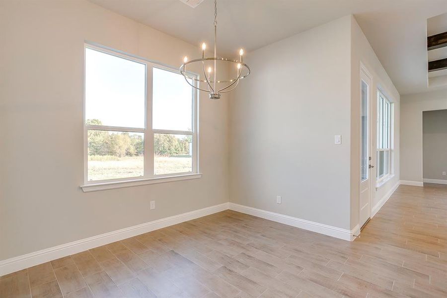 Spacious, unfurnished interior of a new home in , Weatherford (Image 29).